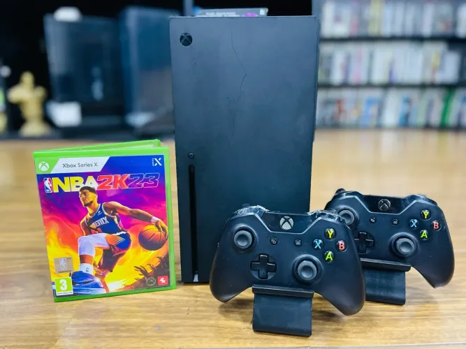 XBOX SÉRIES X 1TB SO RODA JOGO OFF LINE NÃO