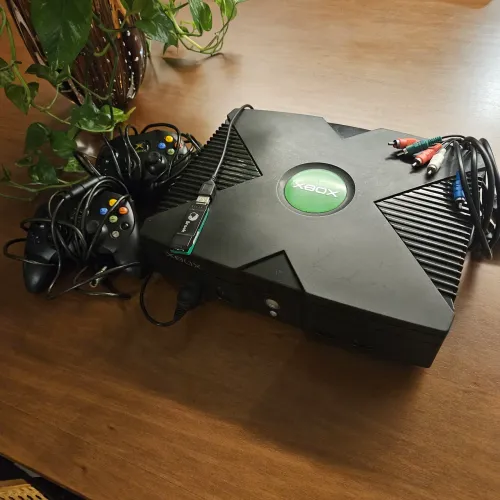 Xbox Clássico desbloqueado 300gb com adaptador Bluetooth, mod HDMI e cabo X360