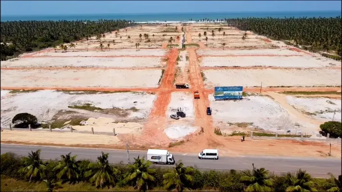 Lote a Beira-Mar em Condomínio condomínio fechadopara venda tem 240m2 em Centro - Feliz De