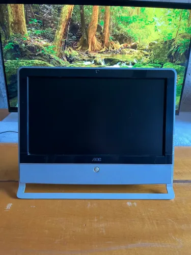 Computador aoc all-in-one AA183M