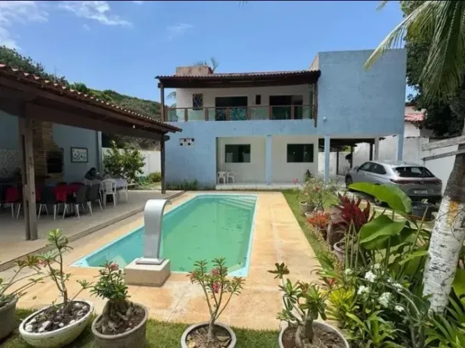 CASA NA PRAIA DE TABATINGA 6 QUARTOS