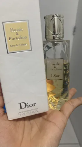 Perfume dior escale a Porto fino usado de 75ml deve ter 50ml ou mais ainda 