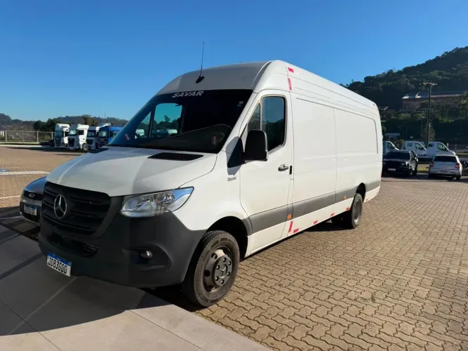 Mercedes-Benz Sprinter 517 F. Ext. L. T.a. Die. (e6) 2025