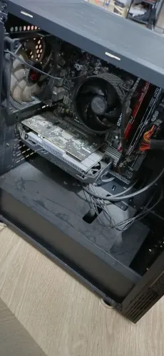 PC Gamer GTX 1650 4GB, 16GB RAM (8gbx2) DDR 4, Ryzen 5 3600