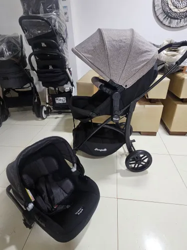 Carrinho + bebe conforto Burigotto covert. Semi novo