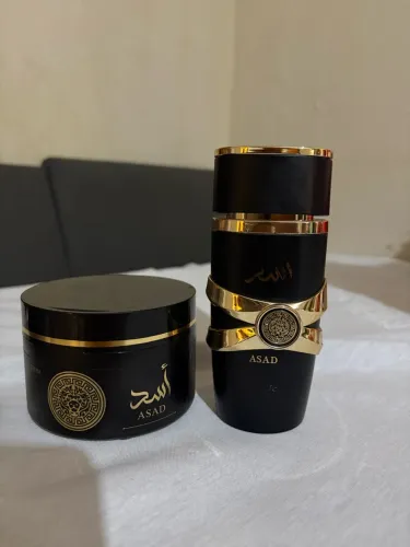 Kit árabe Asad de lataffa (Perfume e hidratante)