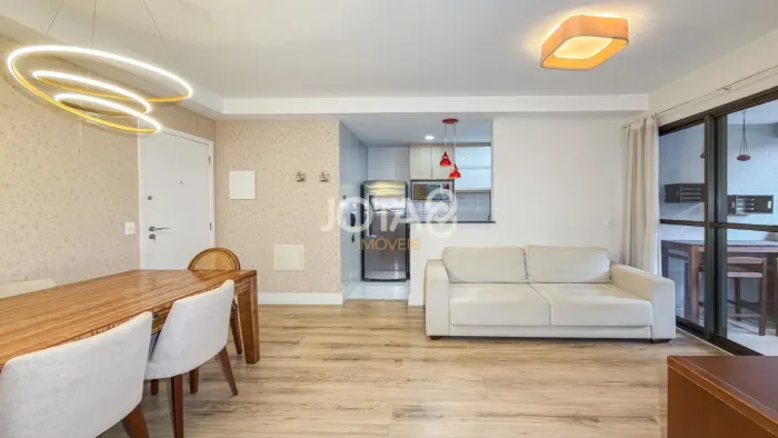 APARTAMENTO MOBILIADO COM 2 QUARTOS NO BIGORRILHO Apartamento Com 3 Quartos No Bigorrilho