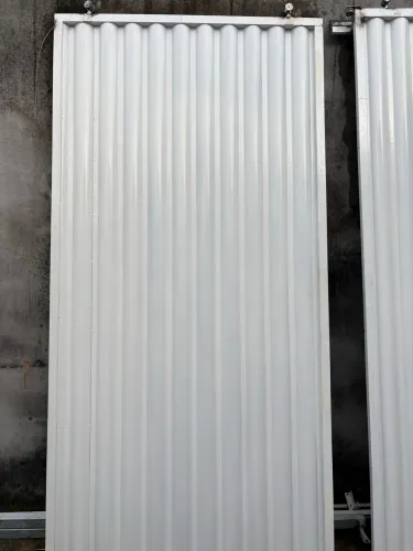 Portão em chapa galvanizada