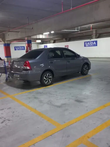 Toyota Etios XS Sedan 1.5 Flex 16V 4P Mec. 2014