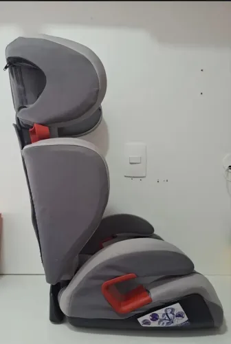 Cadeirinha de carro Chicco de 15 a 36 kilo
