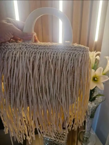 Bolsa de palha Lindíssima e elegante... Verdadeiro luxoooo!!!
