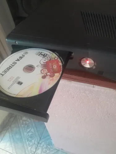 Xbox 360 com luz vermelha 