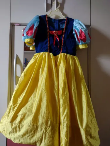 Fantasia Branca de Neve