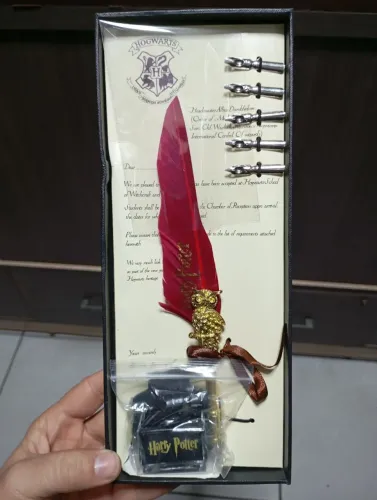 Caneta tinteira Harry Potter 