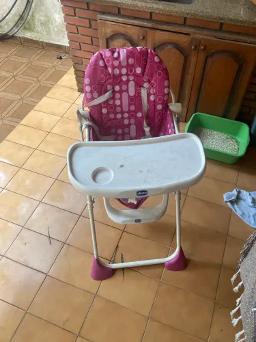 Cadeirão para bebês chicco