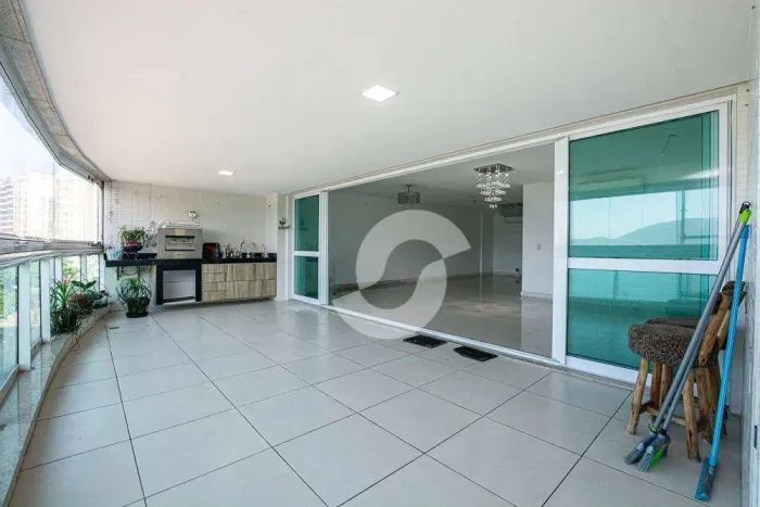 Apartamento com 4 dormitórios à venda, 302 m² por R$ 5.500.000,00 - Icaraí - Niterói/RJ