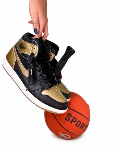 Air Jordan 1 Retro High OG