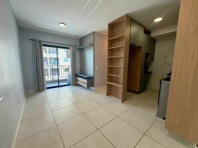 Aparamento 100% projetado, com 02 quartos no Cambeba