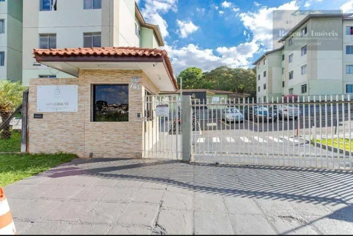 Apartamento com 2 dormitórios à venda, 44 m² por R$ 220.000,00 - Santa Cândida - Curitiba/