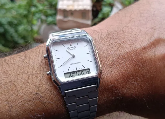 Relógio Casio AQ-230