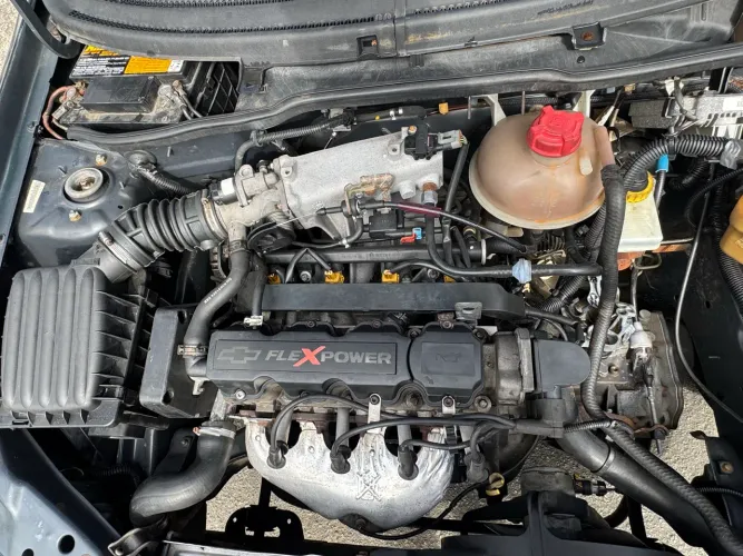 Chevrolet Corsa SED Class.life 1.0/1.0 Flexpower (álcool) 2008