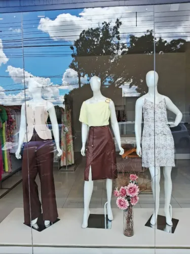 Loja de roupa completa - moda feminina