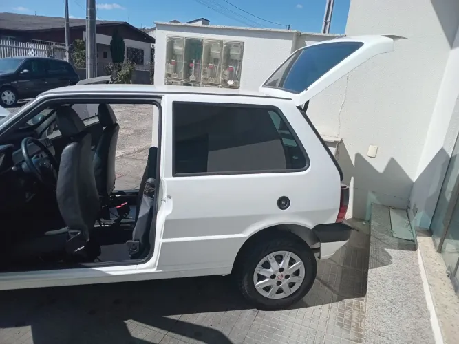 Fiat Uno Mille 1.0 Fire/ F.flex/ Economy 2P 2012