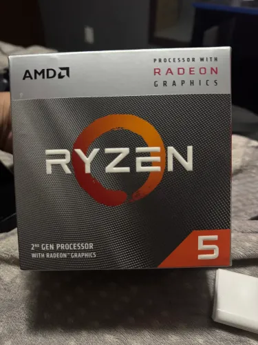 Ryzen 5 - 3400G - Vega 11 video integrado 