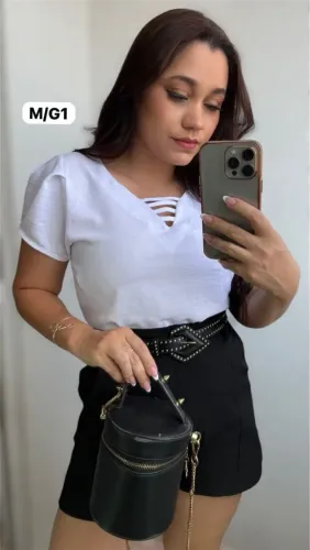 Venda de peças de roupas novas na embalagem femininas,blusas,saias,vestidos.etc