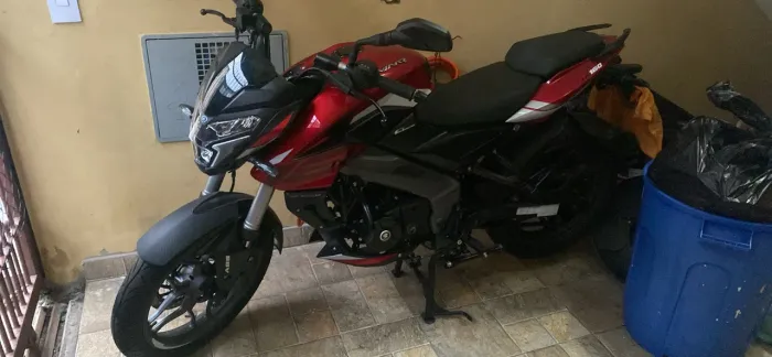 ? Dominar 160 Bajaj 2025/2026 - Novíssima | Apenas 1.300 km | Garantia de Fábrica ?