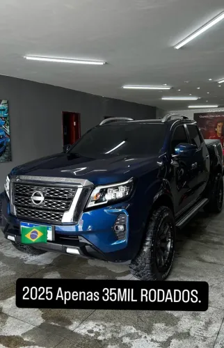 Nissan Frontier XE CD 4X4 2.3 Bi-TB Diesel Aut. 2025
