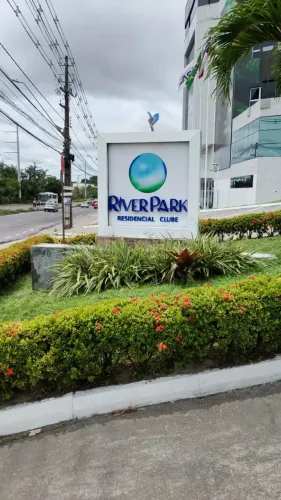 Excelente apto no Condomínio River Park com garagem coberta - 320 mil (Financia)