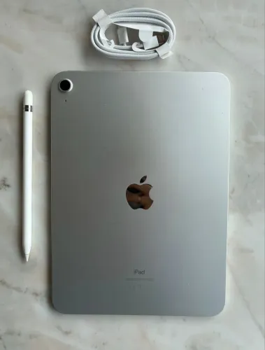 Tablet iPad 10 geração com Apple Pencil