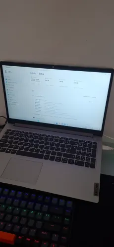 Notebook Lenovo ideapad com i3 de 13 geração 