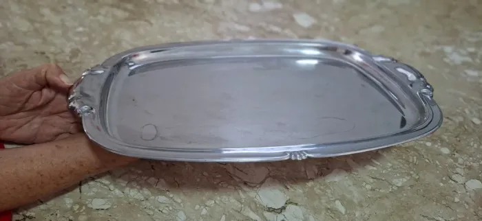 Bandeja Grande em Aço Inox - 40 cm (Excelente Estado)