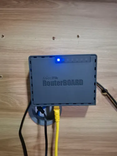 Miktrotik RB760IGS - Routerboard 10H de uso