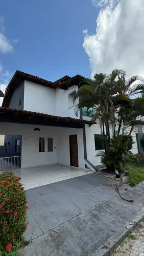 Jardim Espanha alugo casa 3 suítes mais dependência