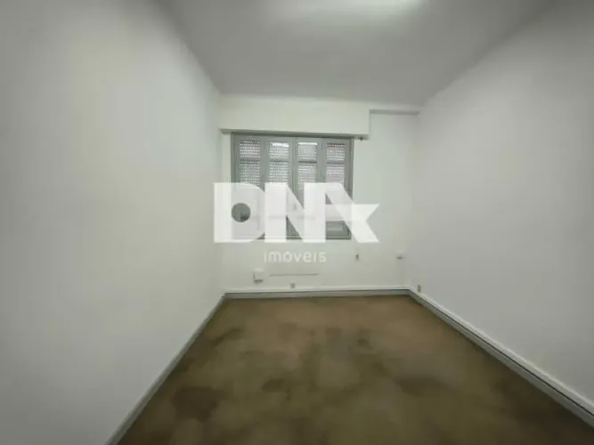 Sala : / Comercial / Centro