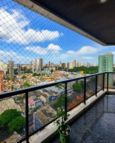 Alugo apartamento com 4 Quartos (3 Suítes) em Nazaré,190m² -Ed. Maison Giverny
