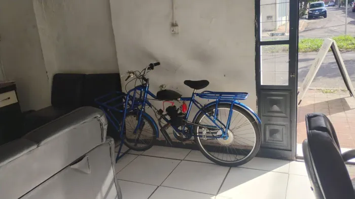 Bicleta motor à gasolina