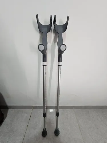 Par Muleta Canadense Fixa Alumínio Regulável 130kg