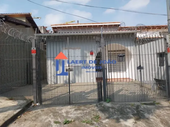 CASA TÉRREA COM DOIS DORMITÓRIOS PARA LOCAÇÃO NO CAMPO BELO