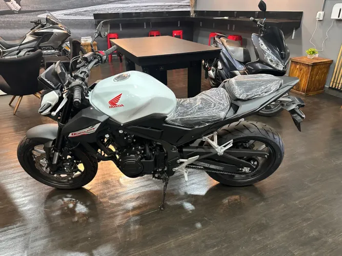 Hornet 500 0Km