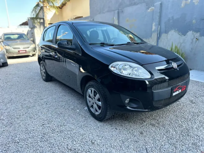 Fiat Palio Attractive 1.0 EVO Fire Flex 8V 5P 2013
