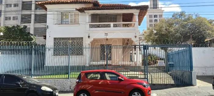 Venda de Casas / Padrão na cidade de Araraquara