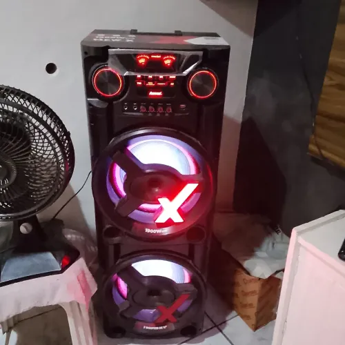 Caixa amvox com chiadeira