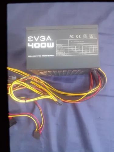 Fonte EVGA 400W com defeito