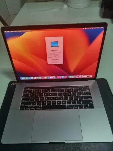 MacBook pro 2017 - i7, 16gb RAM - SSD 512GB