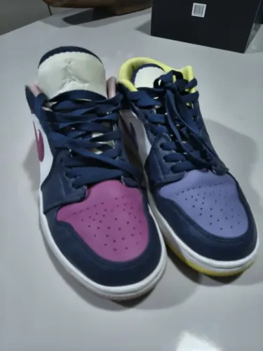 Tênis Nike Air Jordan 1 Low Mismatched (Tamanho 38)