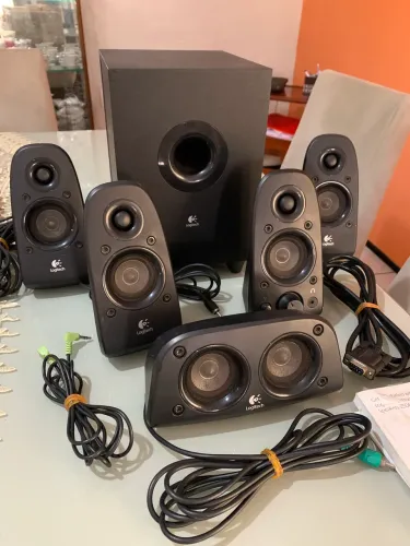 Home theater Logitech Z506